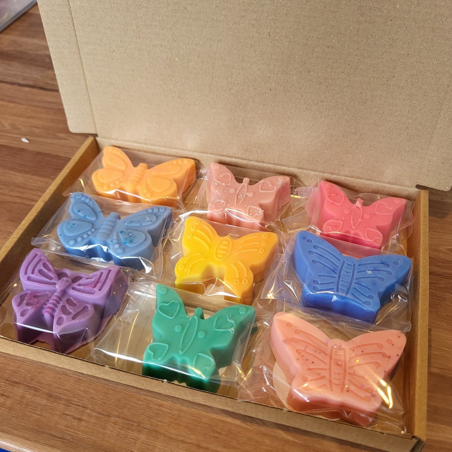 Nine Piece Spanish Cleaning Butterfly Box